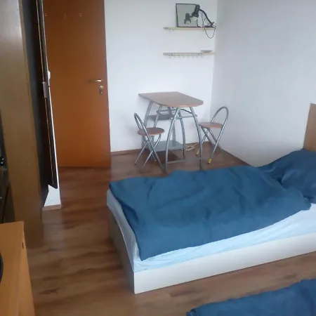 Ubytovanie Pre Robotnikov Pansiyon Moravany nad Váhom